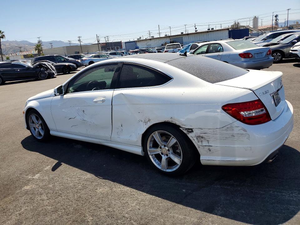 Продаж на аукціоні авто 2014 Mercedes-benz C, vin: WDDGJ4HB5EG291172, номер лоту: 48094956