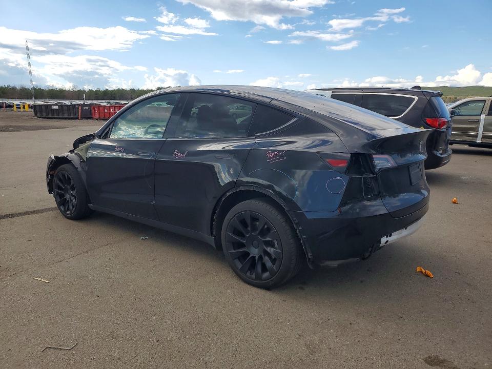 2023 Tesla Model Y მანქანა იყიდება აუქციონზე, vin: 7SAYGDEE2PF834098, აუქციონის ნომერი: 50272686
