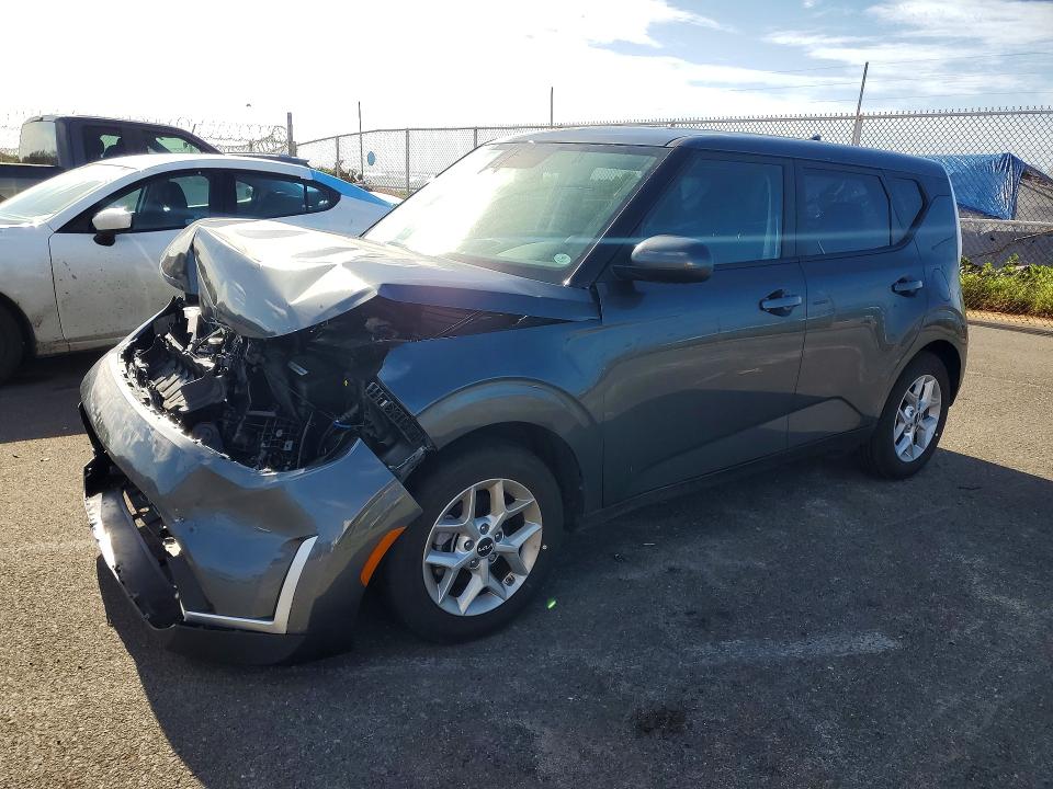 2025 Kia Soul მანქანა იყიდება აუქციონზე, vin: KNDJ23AU9S7966049, აუქციონის ნომერი: 50198466