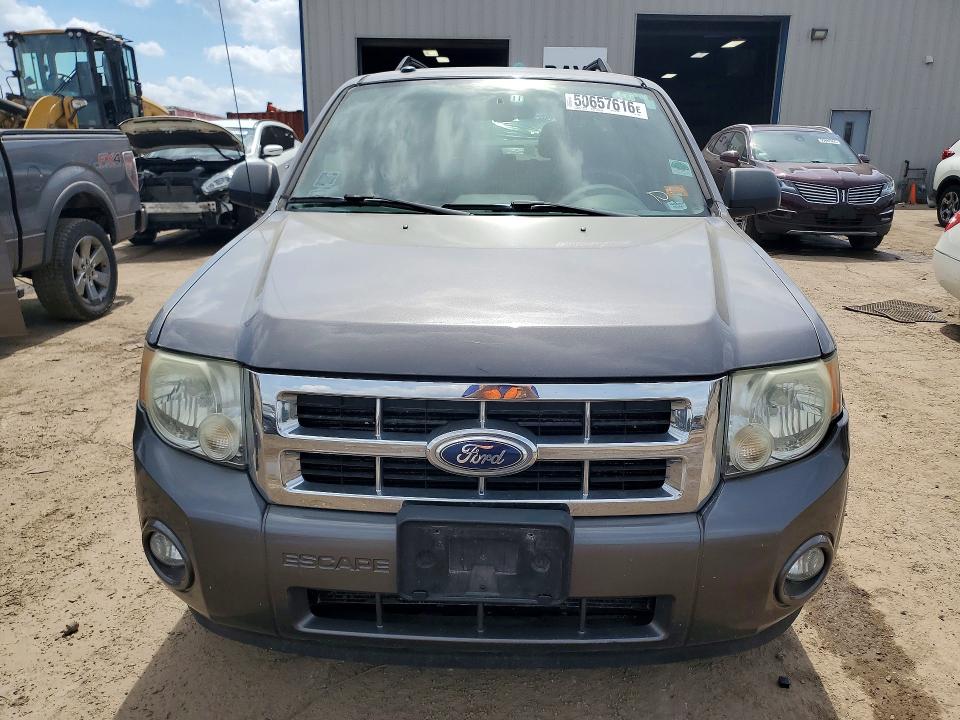 50657616 :رقم المزاد ، 1FMCU0D75AKC44608 vin ، 2010 Ford Escape مزاد بيع
