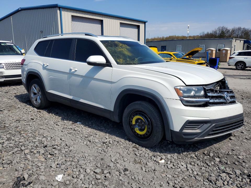 50419726 :رقم المزاد ، 1V2HR2CA8JC502066 vin ، 2018 Volkswagen Atlas مزاد بيع