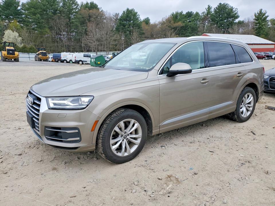 50049746 :رقم المزاد ، WA1LABF7XHD006946 vin ، 2017 Audi Q7 مزاد بيع