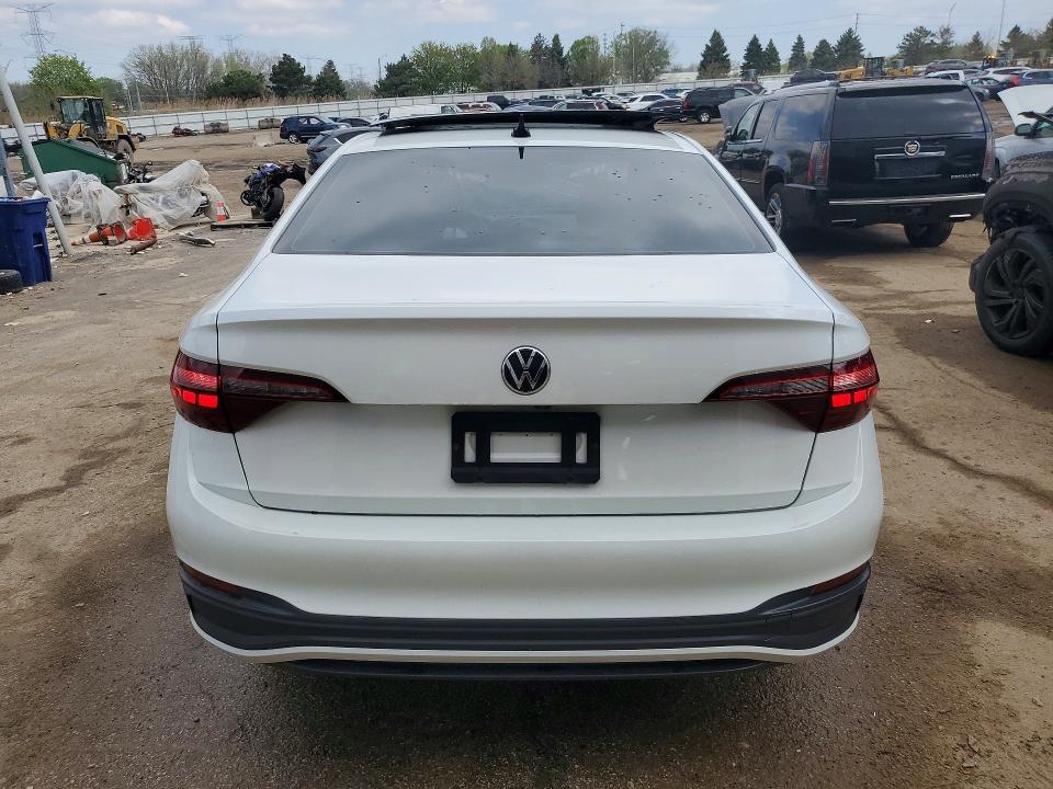 50591056 :رقم المزاد ، 3VW7M7BU5NM031659 vin ، 2022 Volkswagen Jetta مزاد بيع