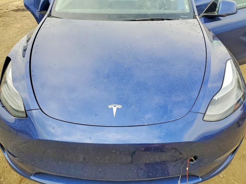 2024 Tesla Model Y მანქანა იყიდება აუქციონზე, vin: 7SAYGDEEXRF085814, აუქციონის ნომერი: 50926376