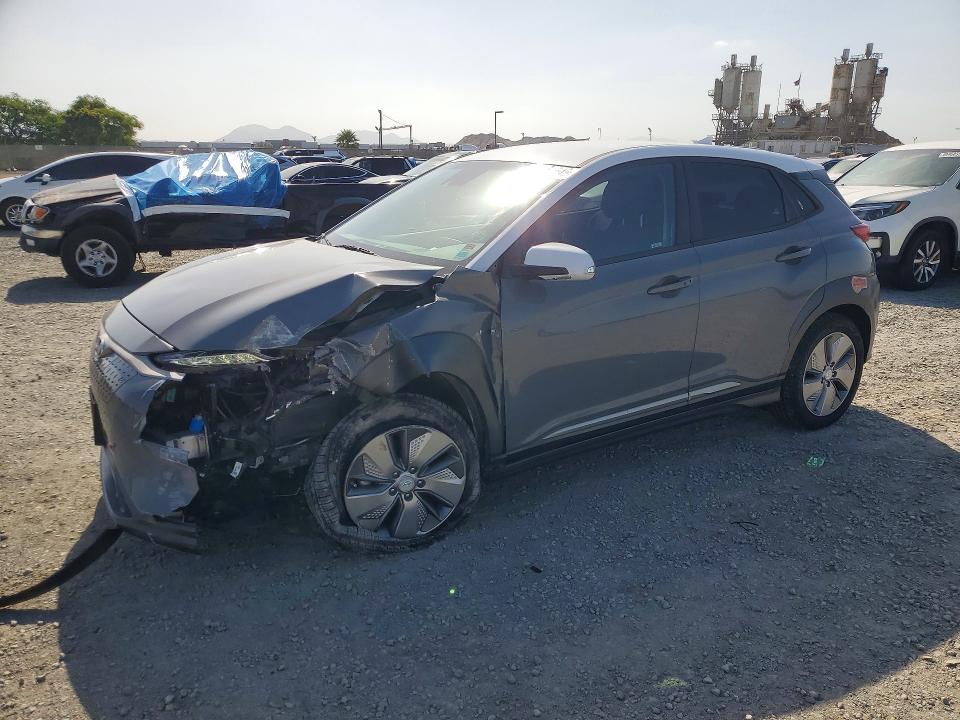2020 Hyundai Kona მანქანა იყიდება აუქციონზე, vin: KM8K23AG7LU091597, აუქციონის ნომერი: 50351546