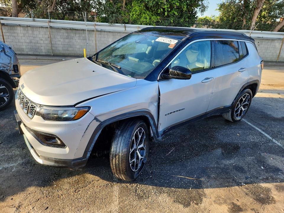 49248576 :رقم المزاد ، 3C4NJDCN7ST546124 vin ، 2025 Jeep Compass مزاد بيع
