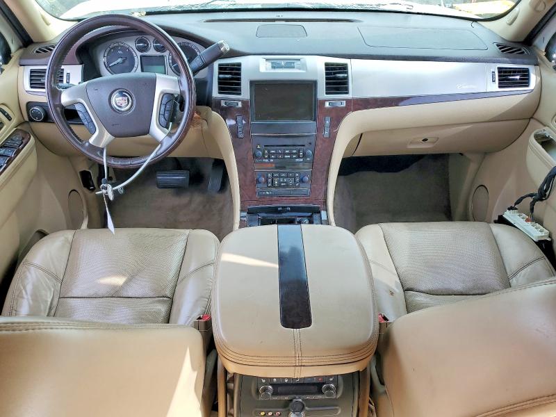 Продажа на аукционе авто 2011 Cadillac Escalade, vin: 1GYS3BEF8BR134630, номер лота: 48710266