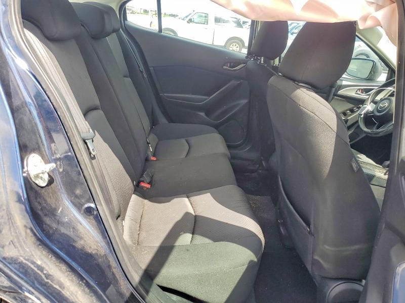 51005306 :رقم المزاد ، 3MZBN1U70JM180177 vin ، 2018 Mazda 3 مزاد بيع