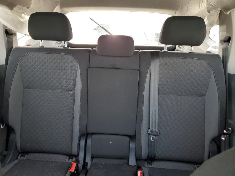 48021076 :رقم المزاد ، 3VV0B7AX5KM005498 vin ، 2019 Volkswagen Tiguan مزاد بيع
