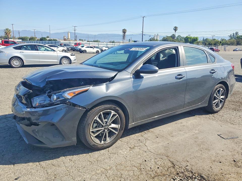 51629506 :رقم المزاد ، 3KPF24AD2PE649328 vin ، 2023 Kia Forte مزاد بيع