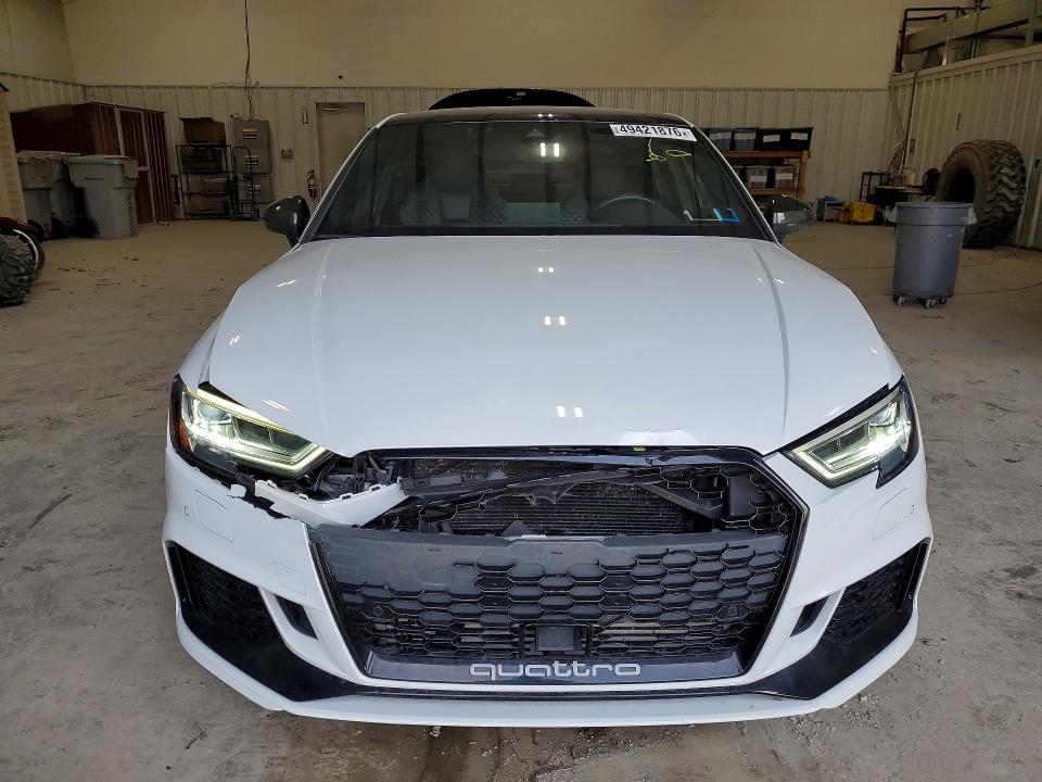 49421876 :رقم المزاد ، WUABWGFF1KA904970 vin ، 2019 Audi Rs3 مزاد بيع