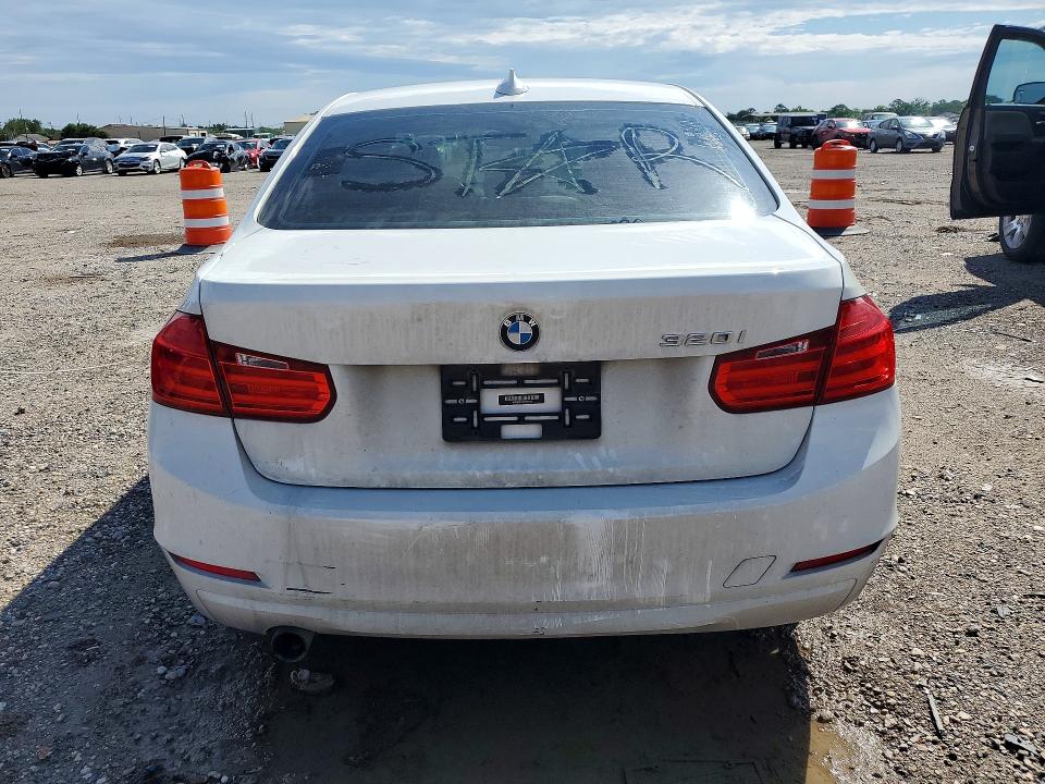 Продаж на аукціоні авто 2015 Bmw 320, vin: WBA3B1C5XFK139812, номер лоту: 50465806