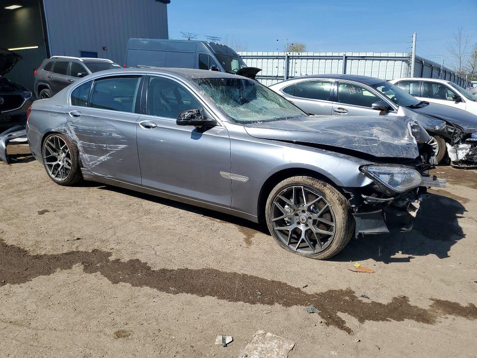 2013 Bmw 750 მანქანა იყიდება აუქციონზე, vin: WBAYF8C53DD140398, აუქციონის ნომერი: 50660726