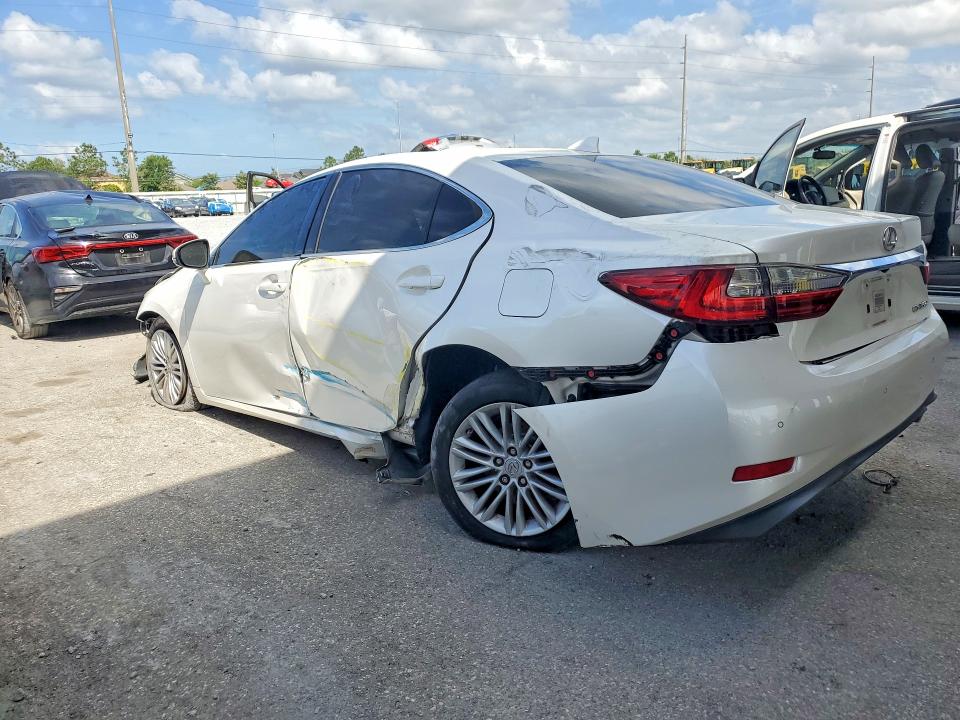 49903016 :رقم المزاد ، 58ABK1GG3HU035801 vin ، 2017 Lexus Es مزاد بيع