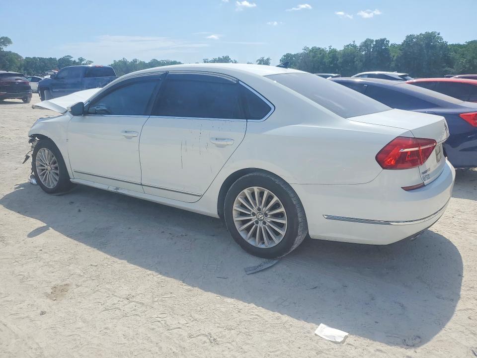 51562446 :رقم المزاد ، 1VWBS7A3XGC038605 vin ، 2016 Volkswagen Passat مزاد بيع