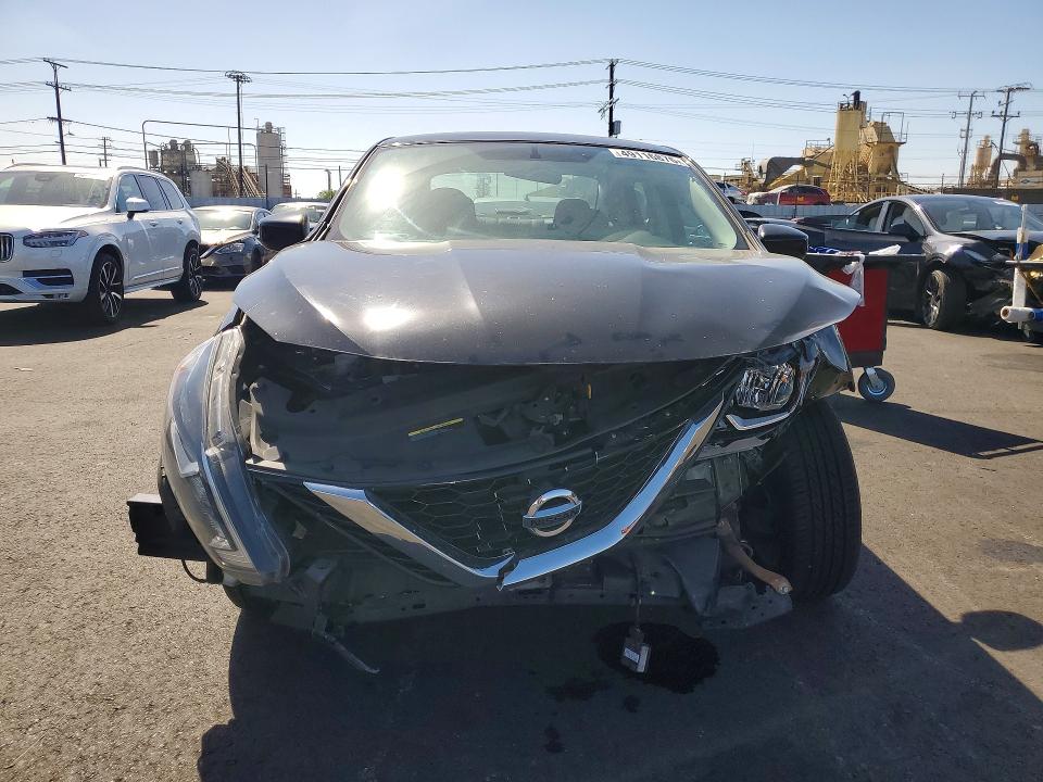 2018 Nissan Sentra მანქანა იყიდება აუქციონზე, vin: 3N1AB7APXJY345680, აუქციონის ნომერი: 49116876