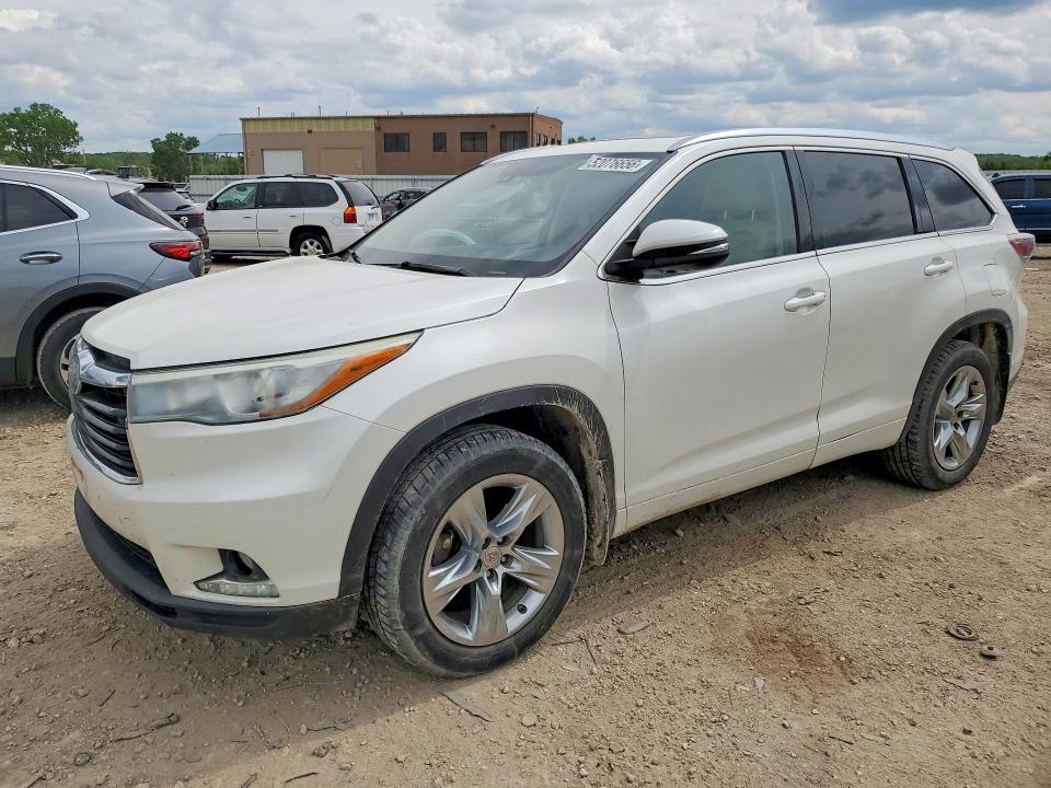 Auction sale of the 2015 Toyota Highlander, vin: 5TDDKRFH5FS170440, lot number: 52076656