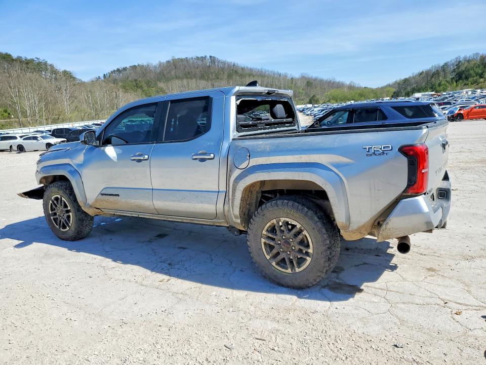 49360786 :رقم المزاد ، 3TYLB5JNXRT047422 vin ، 2024 Toyota Tacoma مزاد بيع