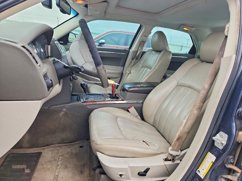 50004066 :رقم المزاد ، 2C3KA63H38H126262 vin ، 2008 Chrysler 300c مزاد بيع
