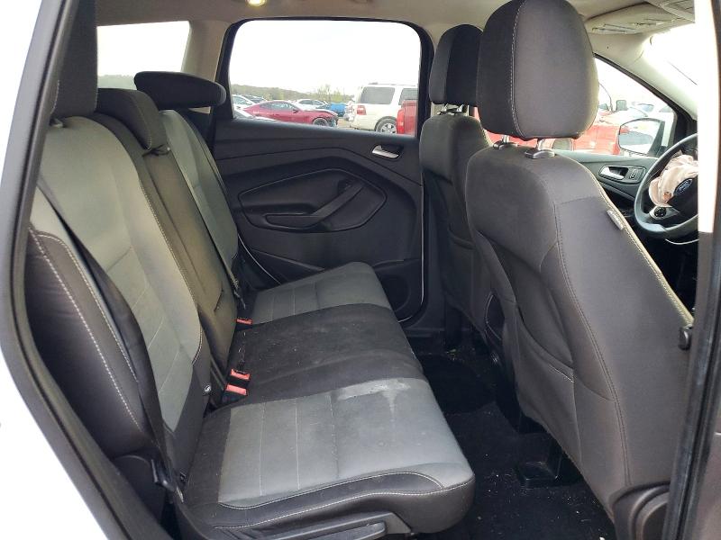 49569646 :رقم المزاد ، 1FMCU9G92GUA31758 vin ، 2016 Ford Escape مزاد بيع