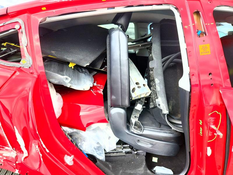 49321506 :رقم المزاد ، 7SAYGAEEXPF587475 vin ، 2023 Tesla Model Y مزاد بيع