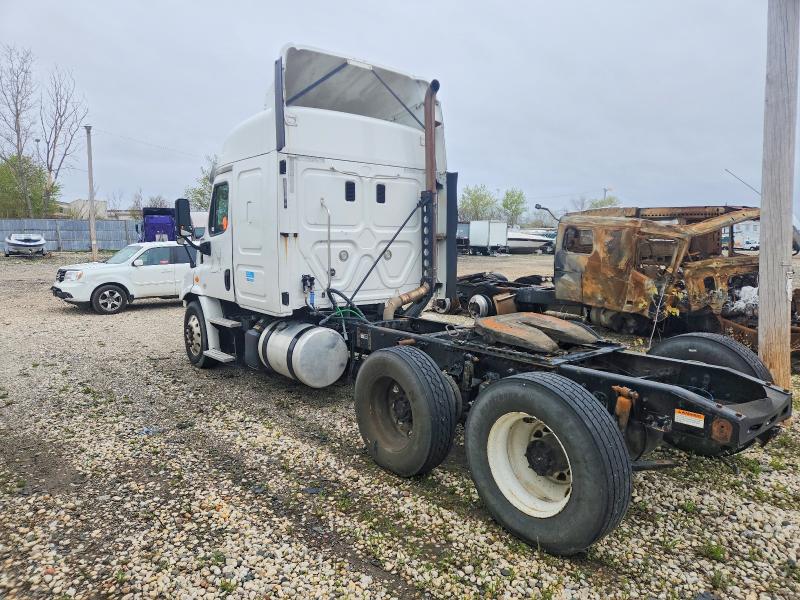 2016 Freightliner Cascadia 113 მანქანა იყიდება აუქციონზე, vin: 3AKJGHDV8GSHD8363, აუქციონის ნომერი: 50149406