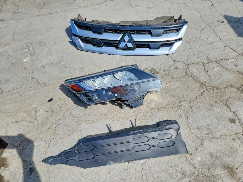 Продаж на аукціоні авто 2022 Mitsubishi Outlander Sport, vin: JA4ARUAU9NU007820, номер лоту: 50431856