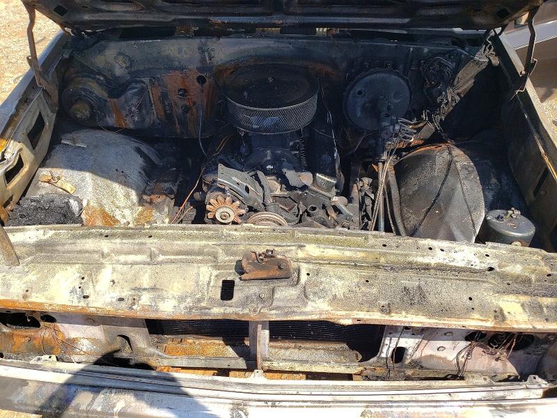 51471066 :رقم المزاد ، 2GCCC14H6E1173351 vin ، 1984 Chev C10 مزاد بيع