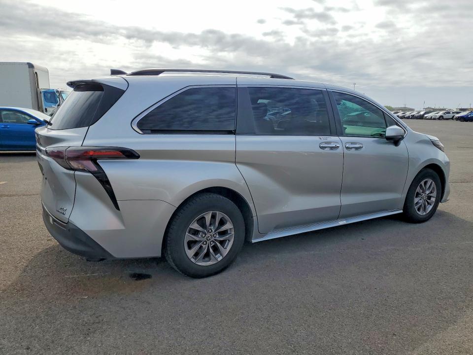 2023 Toyota Sienna მანქანა იყიდება აუქციონზე, vin: 5TDYRKEC3PS144026, აუქციონის ნომერი: 49725656