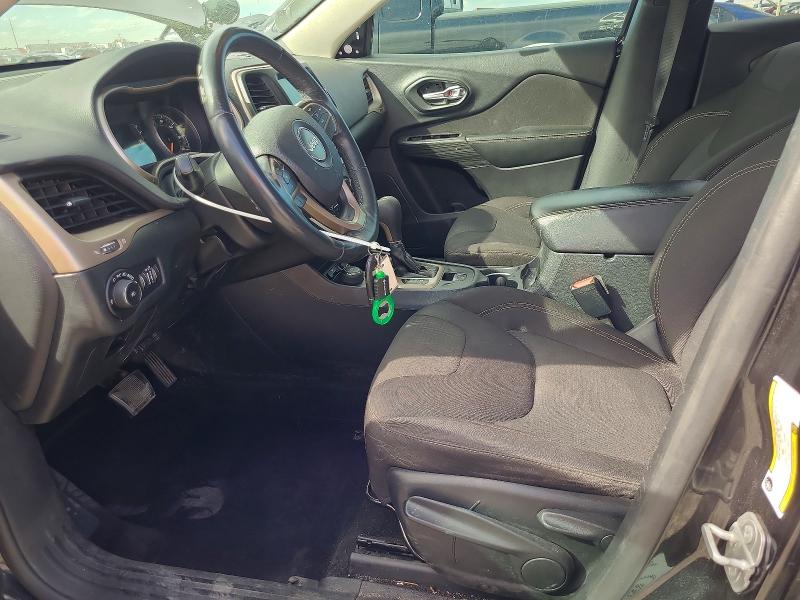 49663176 :رقم المزاد ، 1C4PJMCS8FW564792 vin ، 2015 Jeep Cherokee مزاد بيع