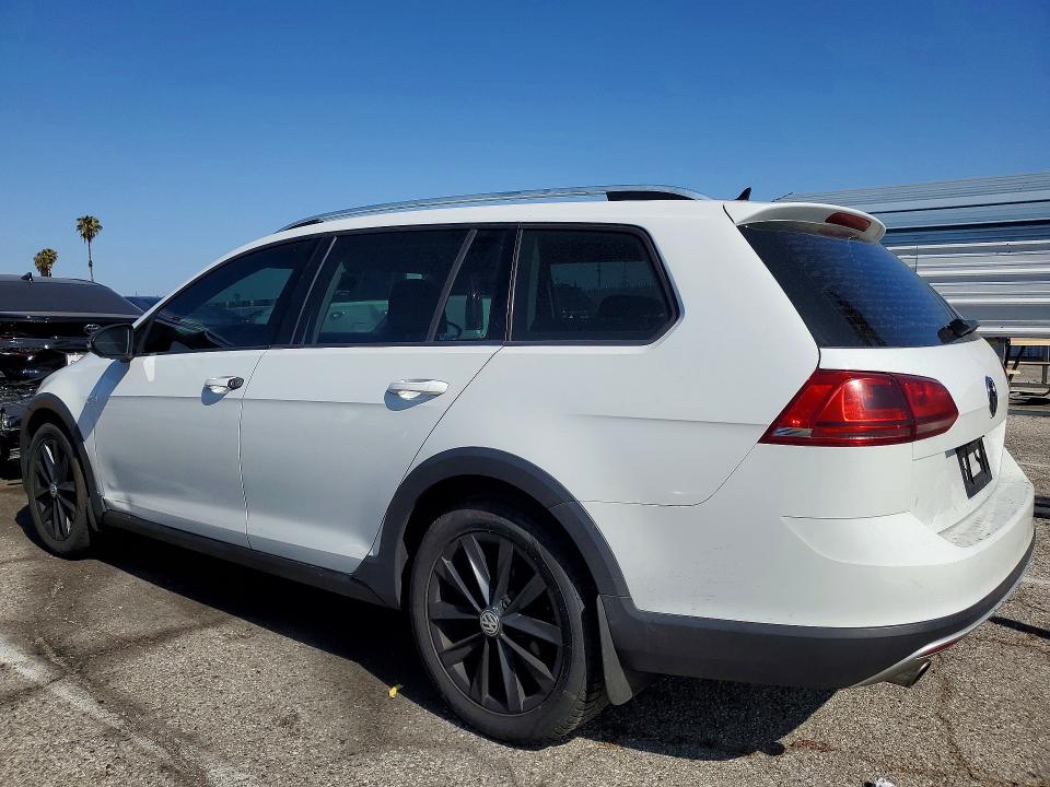 51685756 :رقم المزاد ، 3VWH17AU7HM531745 vin ، 2017 Volkswagen Golf Alltrack مزاد بيع