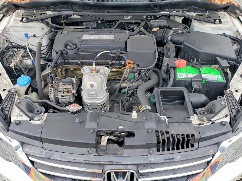 2015 Honda Accord მანქანა იყიდება აუქციონზე, vin: 1HGCR2F81FA111351, აუქციონის ნომერი: 50133426