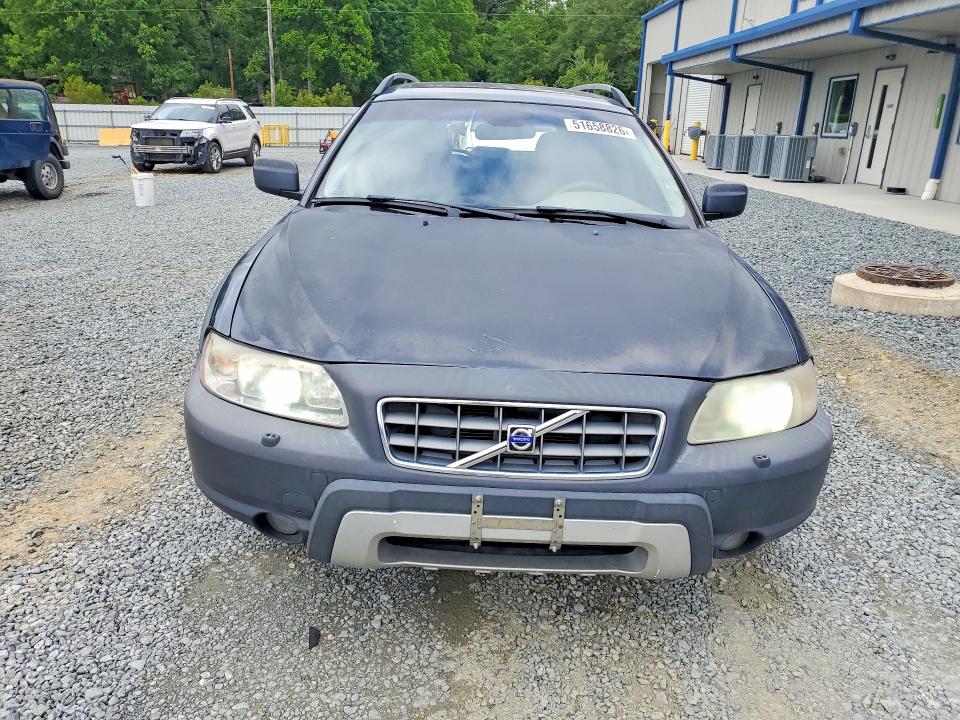 51658826 :رقم المزاد ، YV1SZ592451196536 vin ، 2005 Volvo Xc70 مزاد بيع