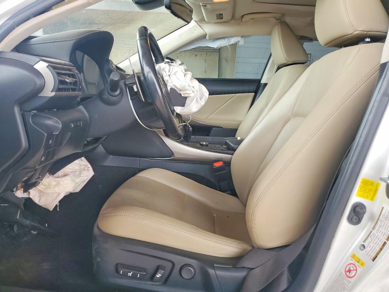 48655726 :رقم المزاد ، JTHCM1D23H5020257 vin ، 2017 Lexus Is مزاد بيع
