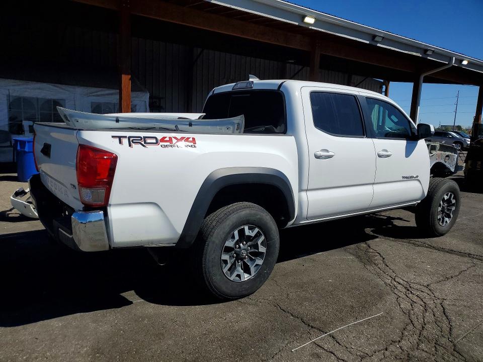 Продажа на аукционе авто 2017 Toyota Tacoma, vin: 3TMCZ5ANXHM065618, номер лота: 48675106