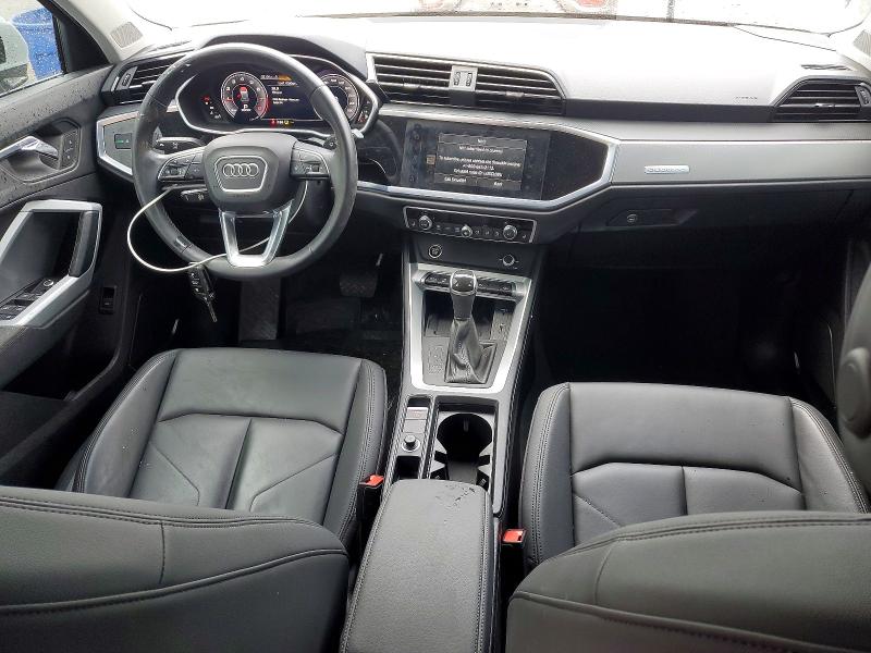 48258266 :رقم المزاد ، WA1FECF31M1040581 vin ، 2021 Audi Q3 مزاد بيع