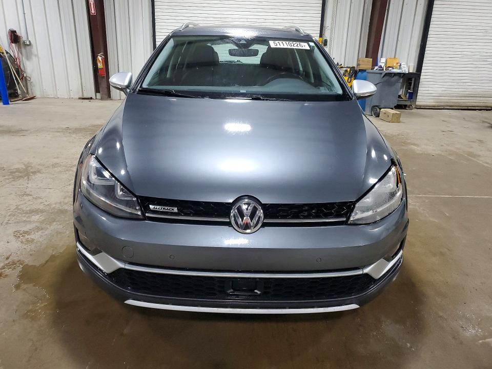 Auction sale of the 2017 Volkswagen Golf Alltrack, vin: 3VWH17AU7HM506134, lot number: 51110226