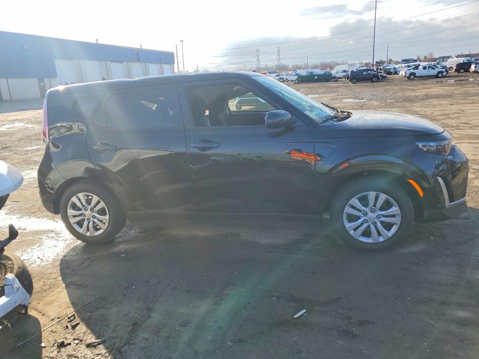 2025 Kia Soul მანქანა იყიდება აუქციონზე, vin: KNDJ23AU0S7943579, აუქციონის ნომერი: 49661306