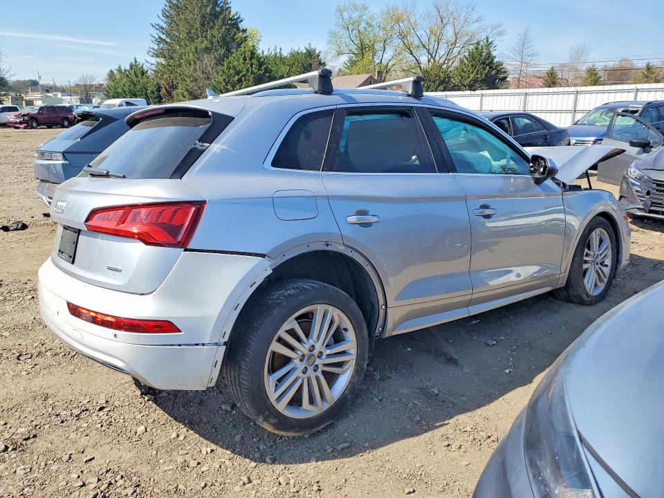 49588826 :رقم المزاد ، WA1BNAFY6K2096151 vin ، 2019 Audi Q5 مزاد بيع
