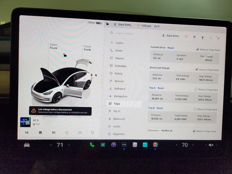 Продаж на аукціоні авто 2022 Tesla Model 3, vin: 5YJ3E1EA6NF235808, номер лоту: 48658746