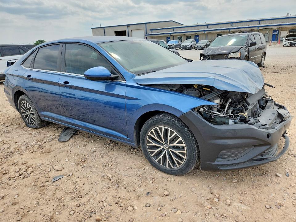 50328966 :رقم المزاد ، 3VWC57BU4MM021733 vin ، 2021 Volkswagen Jetta مزاد بيع