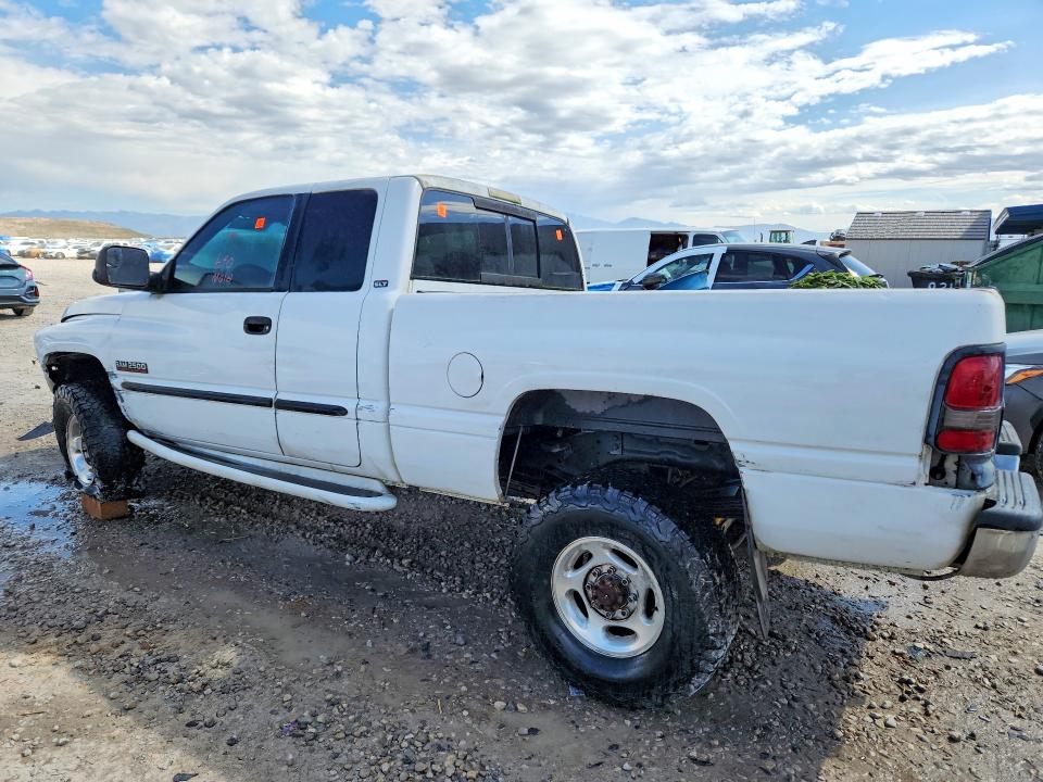 48806776 :رقم المزاد ، 3B7KF23642M266740 vin ، 2002 Dodge Ram 2500 مزاد بيع