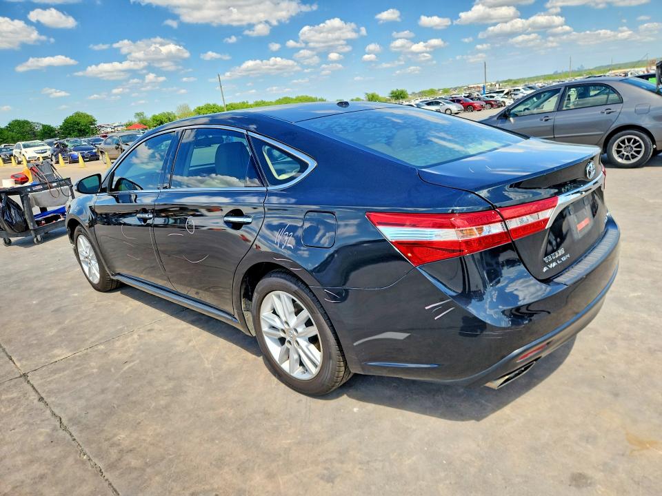 48330116 :رقم المزاد ، 4T1BK1EB3FU147980 vin ، 2015 Toyota Avalon مزاد بيع
