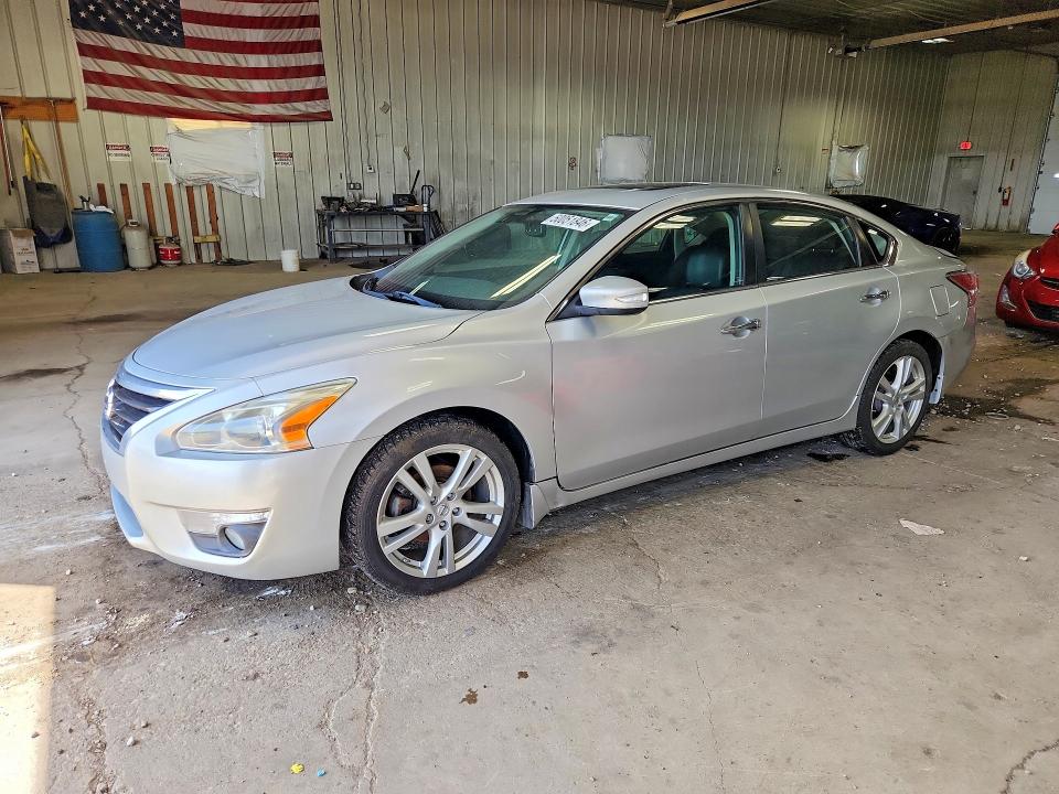 2015 Nissan Altima მანქანა იყიდება აუქციონზე, vin: 1N4BL3AP7FC104110, აუქციონის ნომერი: 50051846