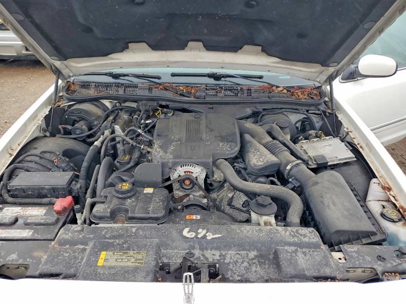 49162696 :رقم المزاد ، 2MEBM7FV6AX630115 vin ، 2010 Mercury Grand Marquis مزاد بيع