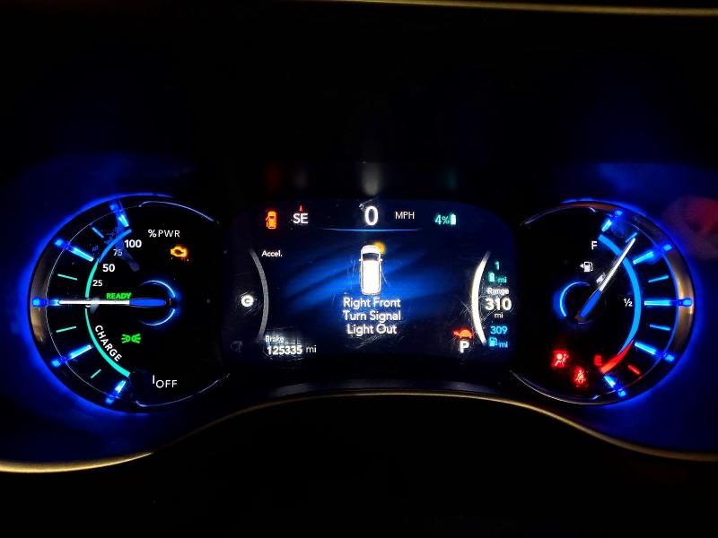 46480806 :رقم المزاد ، 2C4RC1L74KR551151 vin ، 2019 Chrysler Pacifica مزاد بيع