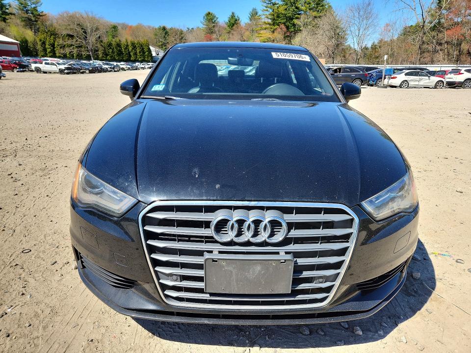 Продажа на аукционе авто 2016 Audi A3, vin: WAUA7GFF5G1055954, номер лота: 51059706