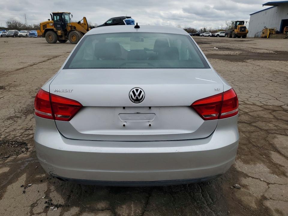 2013 Volkswagen Passat მანქანა იყიდება აუქციონზე, vin: 1VWBP7A34DC133514, აუქციონის ნომერი: 49754126