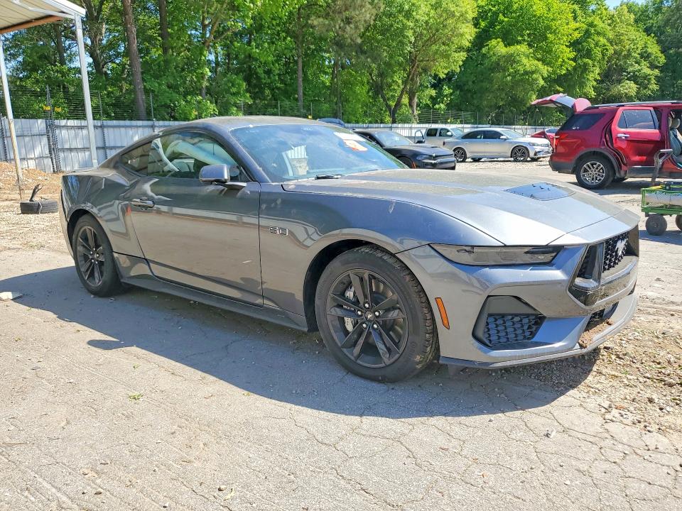 49918566 :رقم المزاد ، 1FA6P8CF6T5400422 vin ، 2026 Ford Mustang مزاد بيع
