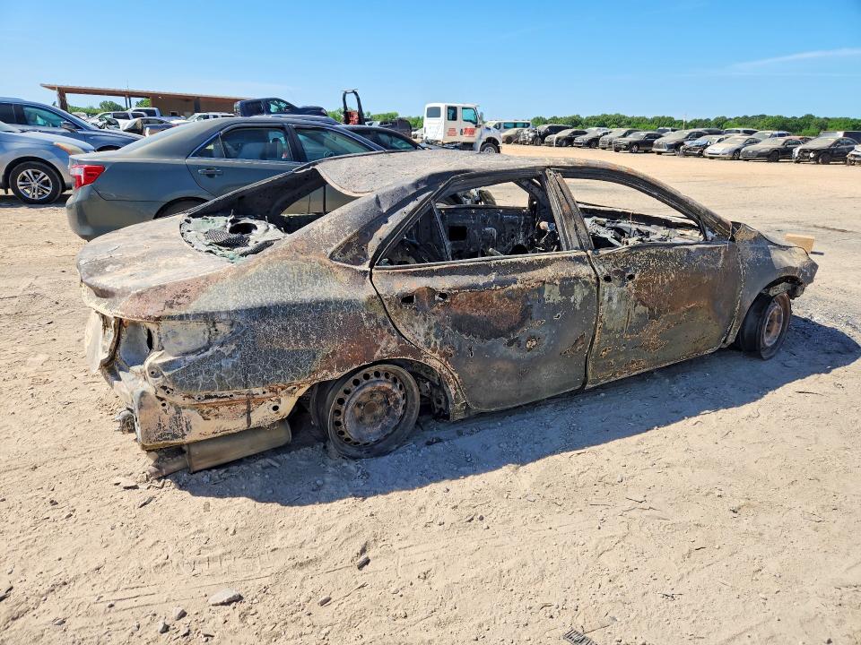 Aukcja sprzedaży 2015 Toyota Camry, vin: 4T1BF1FK2FU881819, numer aukcji: 49929946